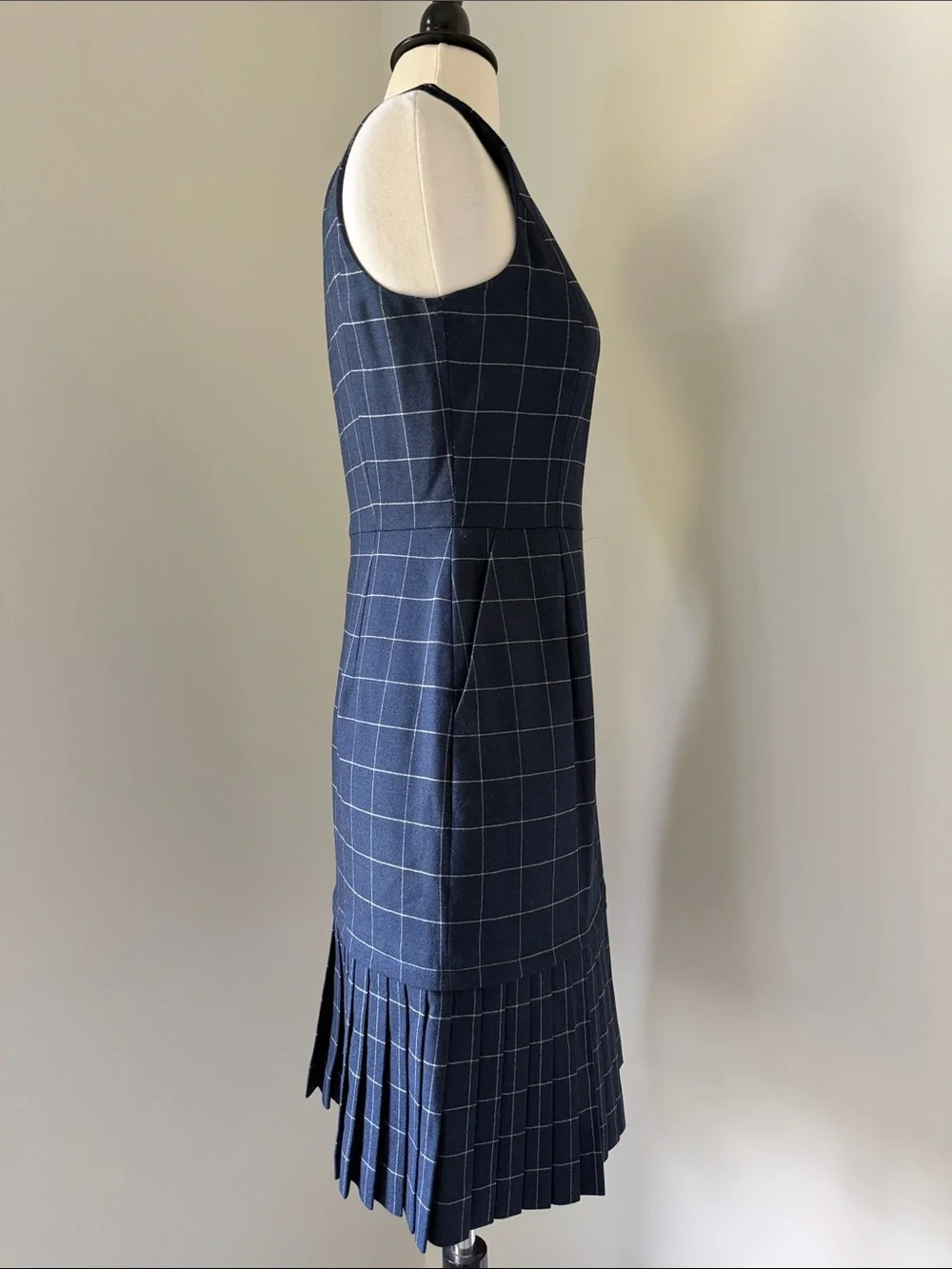 J.Crew Navy Blue Windowpane Pleated Hem Sheath Dress w/ Pockets (size 2P)